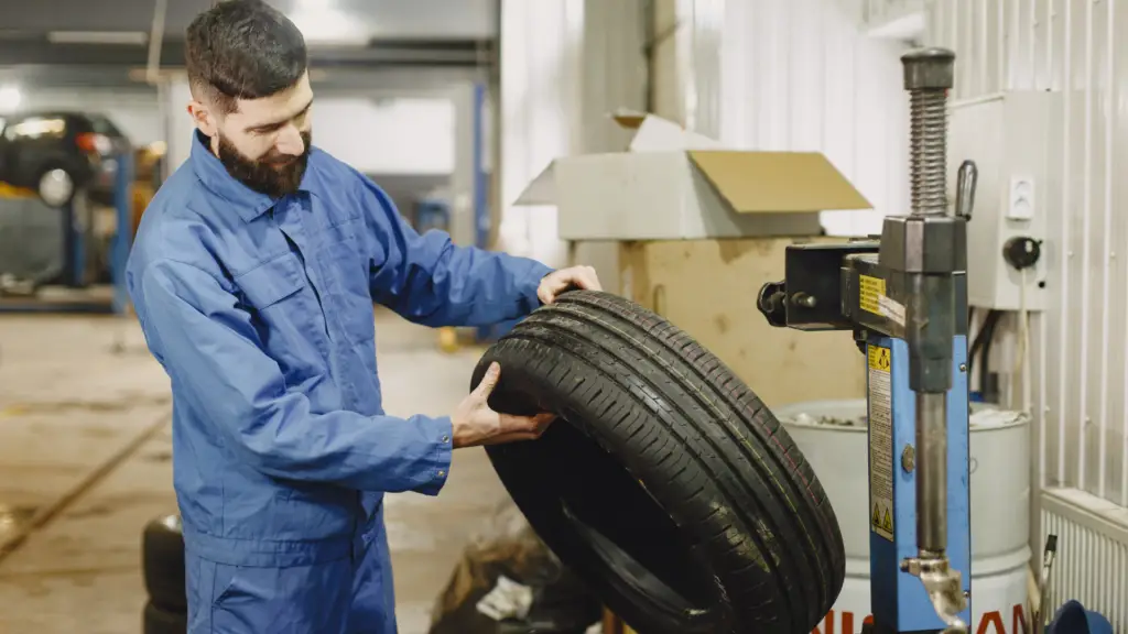 tire inspection by specialist