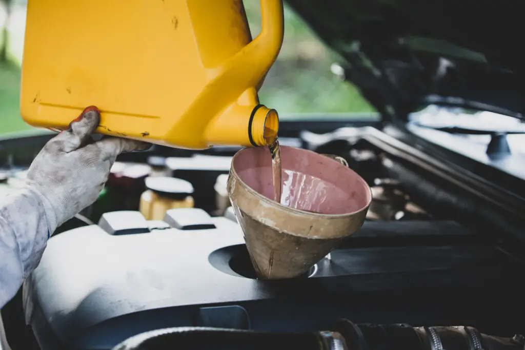 Car Maintenance Checks for New Owners. fluids top up.